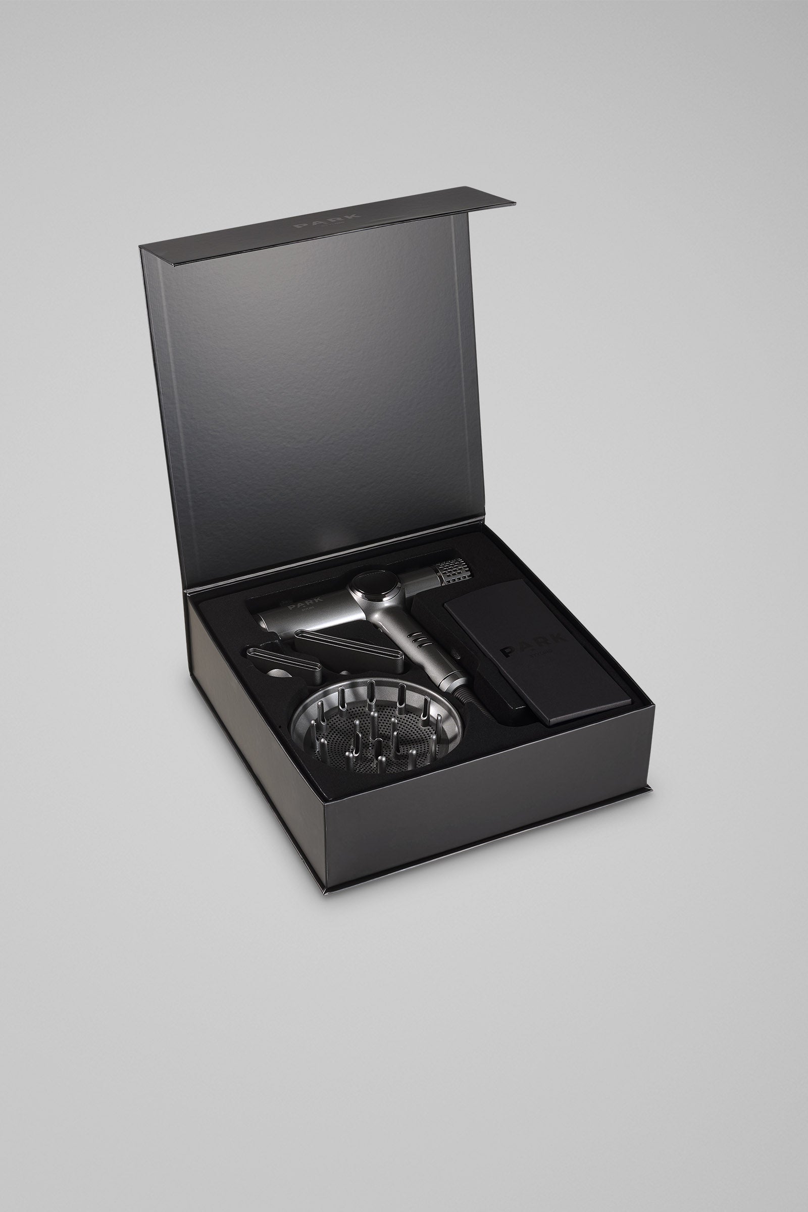 PARK Air 2 hairdryer - Lightweight hairdryer and ideal for curls