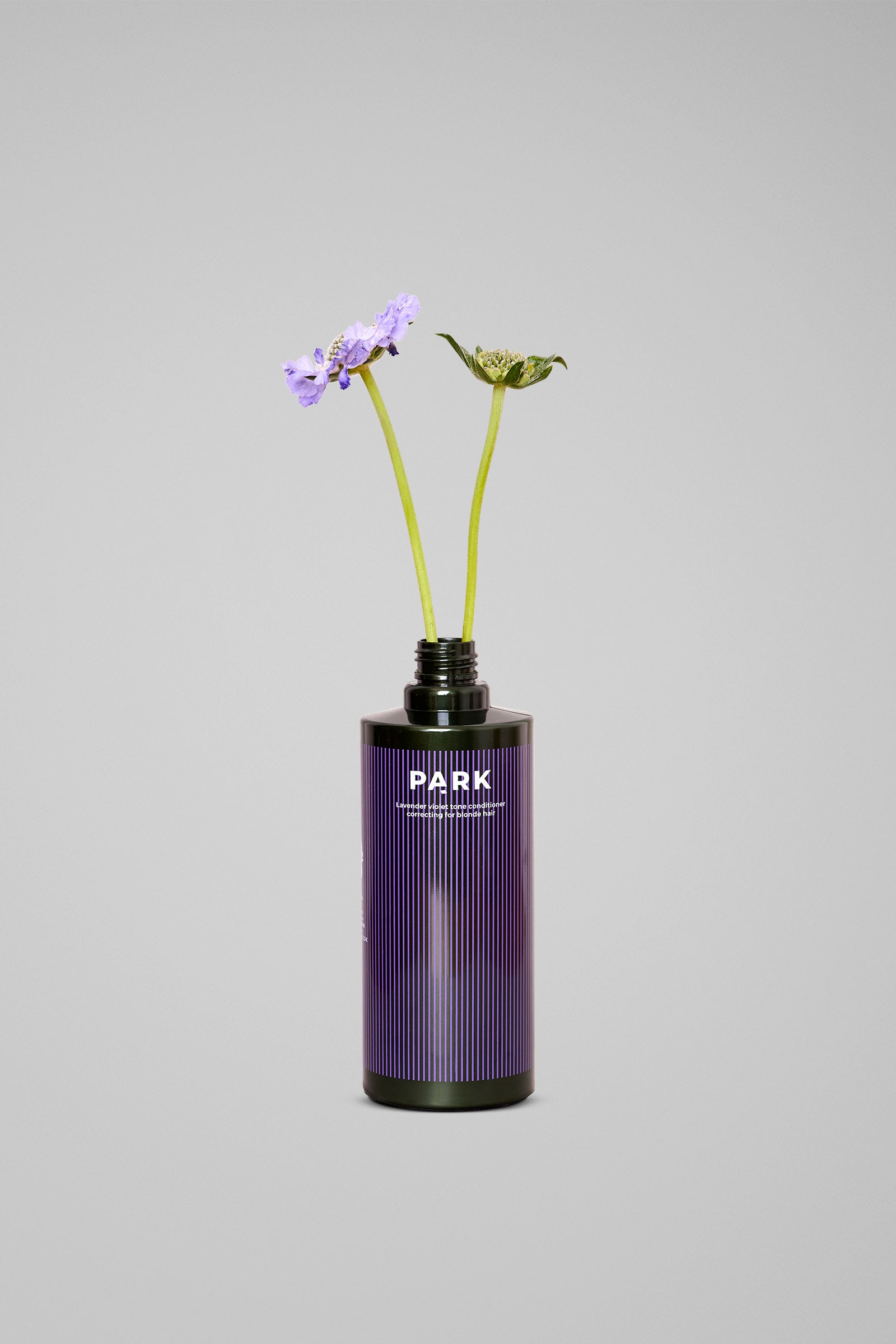 Lavender Violet Tone Conditioner - Moisturizing silver conditioner for blonde hair